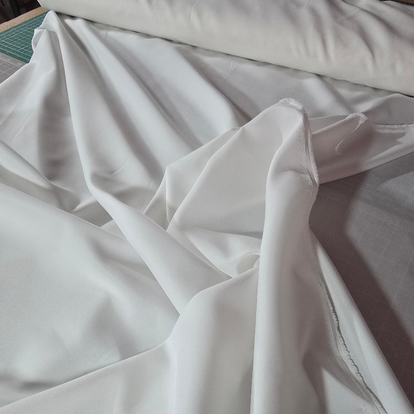 Leichter Futterstoff für Brautkleider, ivory