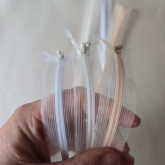 Transparenter Nahtverdeckter Reißverschluss, 60 cm, nicht teilbar
