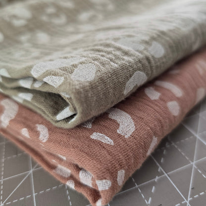 Musselin Stoff, Double Gauze, Leo-Print/ Panther