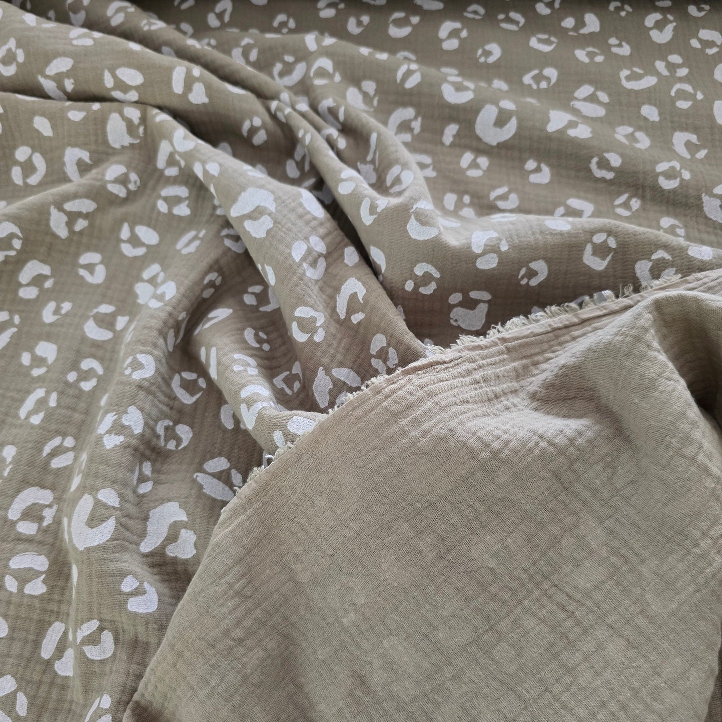 Musselin Stoff, Double Gauze, Leo-Print/ Panther