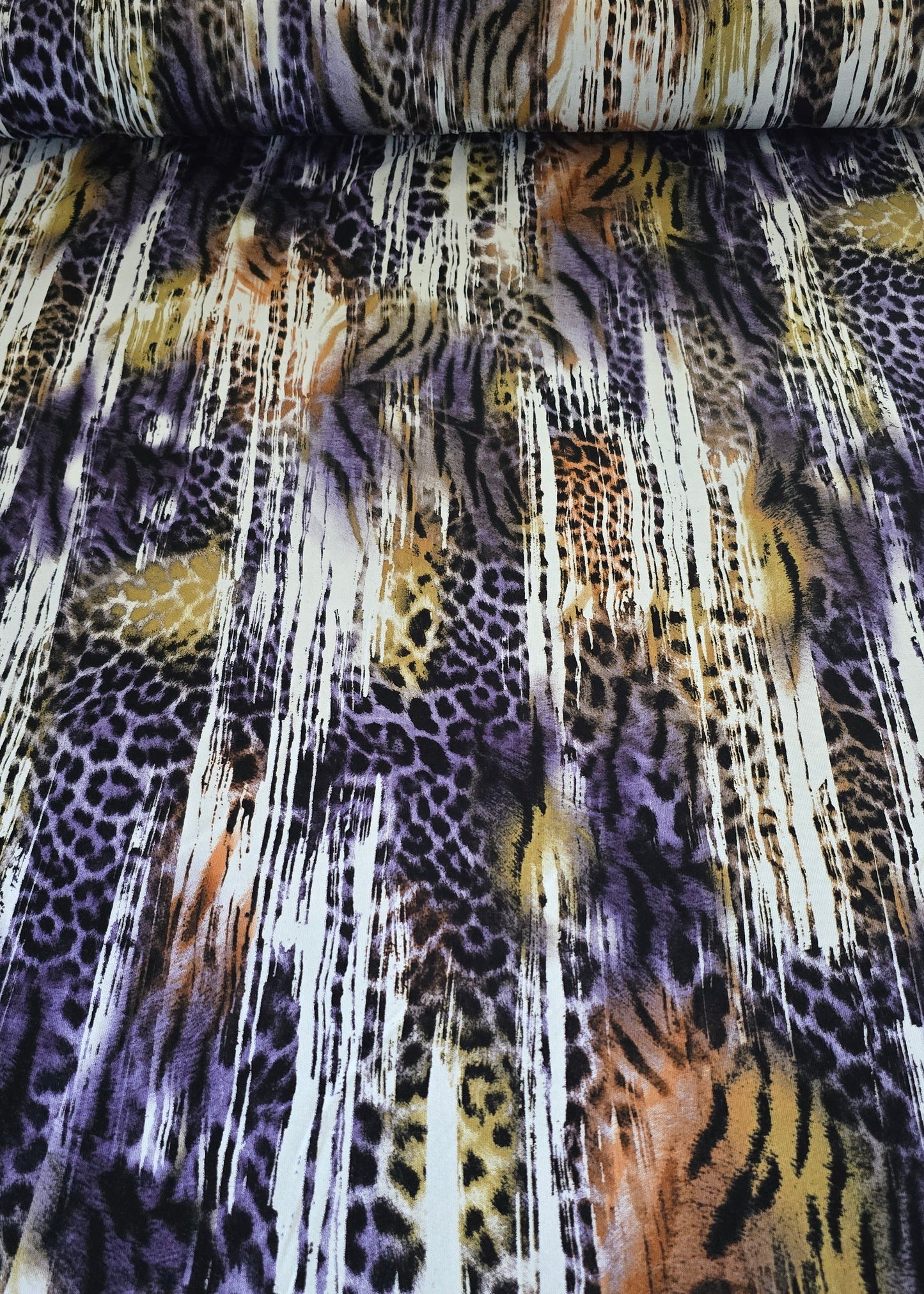 Viskose Jersey, Leo braun/lila