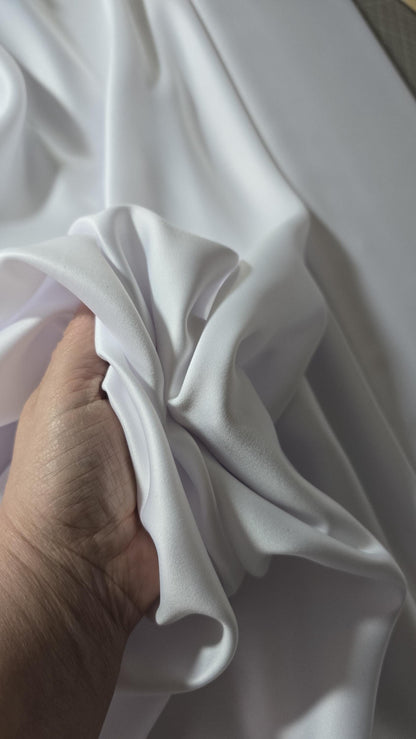 3,5 lfm Brautsatin, Satin fließend, matt, leicht elastisch, weiß