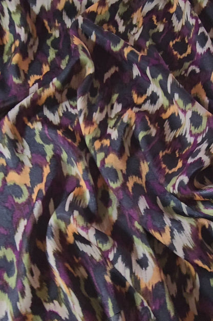 Satin-Velvet, wie Seide, mattglänzend, luftig und fließend, eleganter Blusenstoff, ab 50 cm